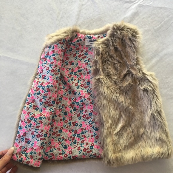 Children's Fur Vest - Picture 1 of 5