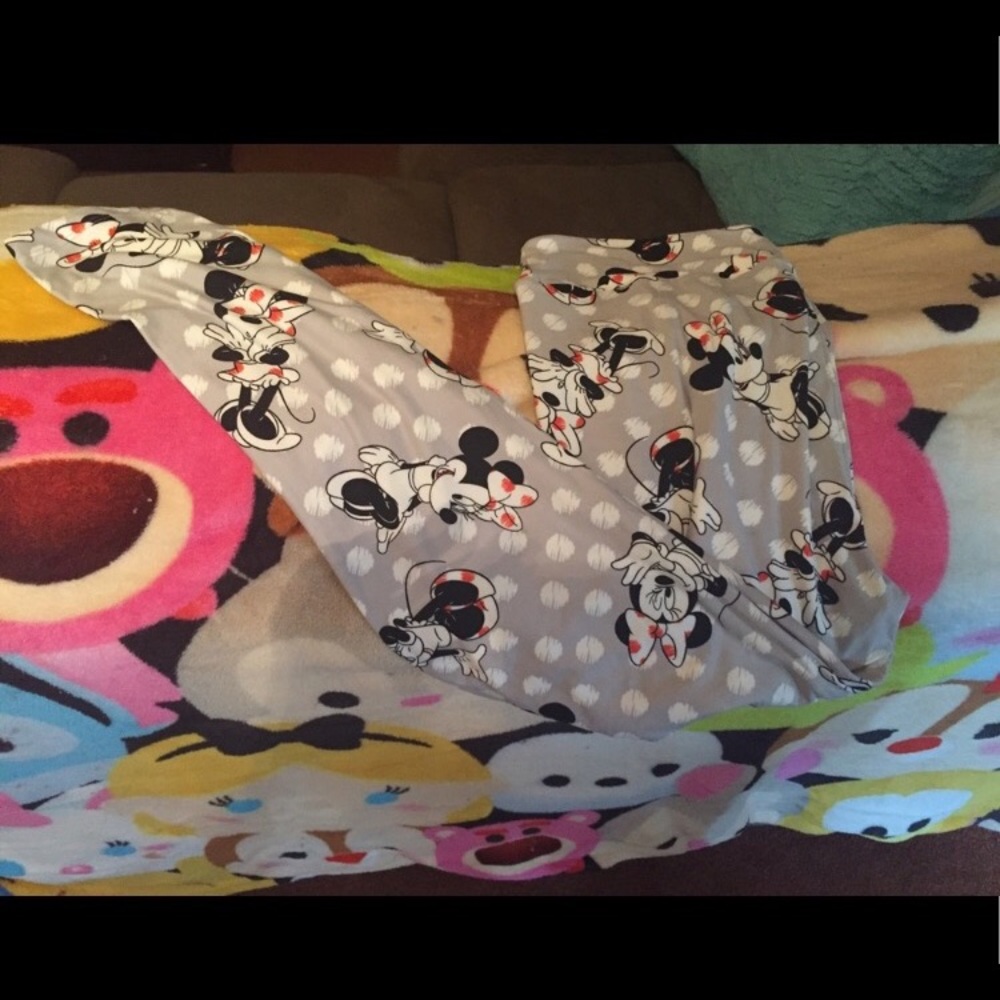 Lularoe Disney Minnie Mouse Leggings