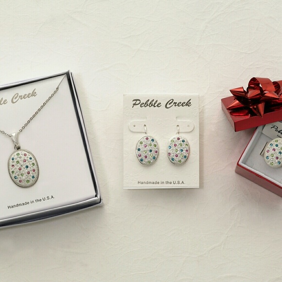 Handcrafted Swarovski Crystal & Clay Pendant Set - Picture 2 of 2
