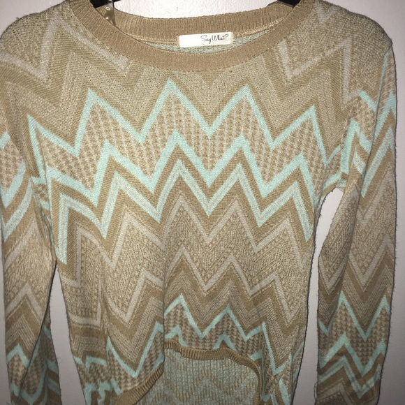 Tan and teal zig zag sweater - Picture 2 of 2