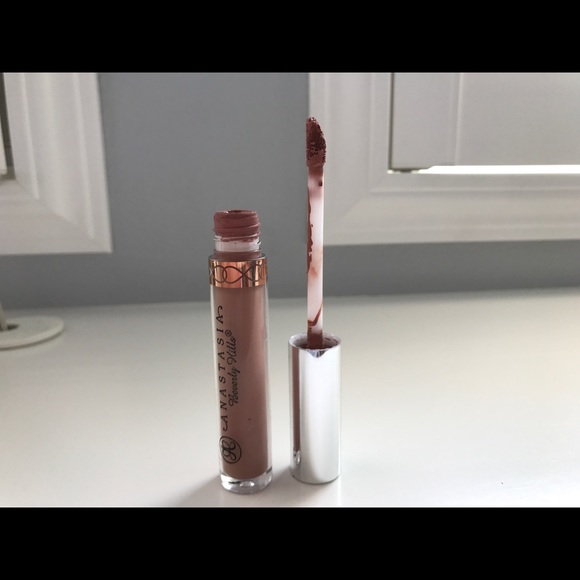 Anastasia Liquid Lipstick - Stripped - Picture 4 of 4
