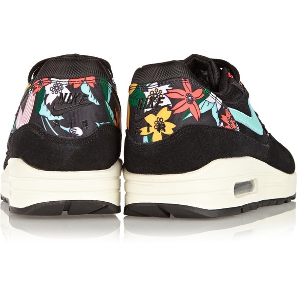 Nike Air Max 1 Suede/mesh and Printed Sneakers - Picture 2 of 8