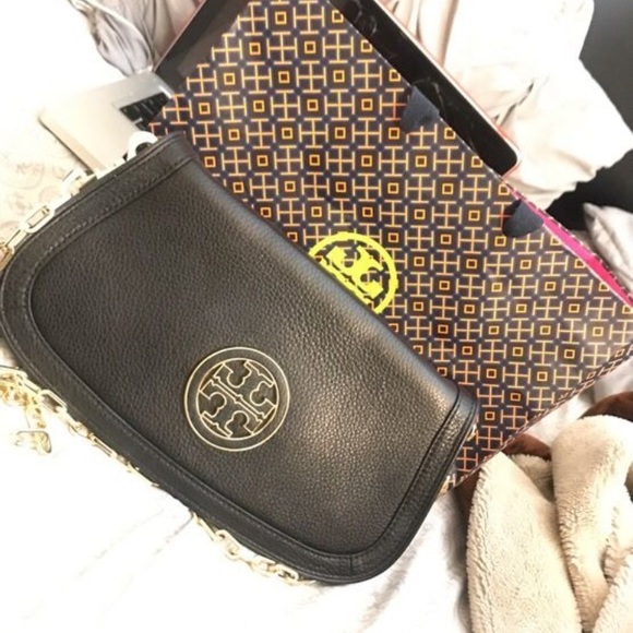 Tory burch purse - Picture 1 of 4
