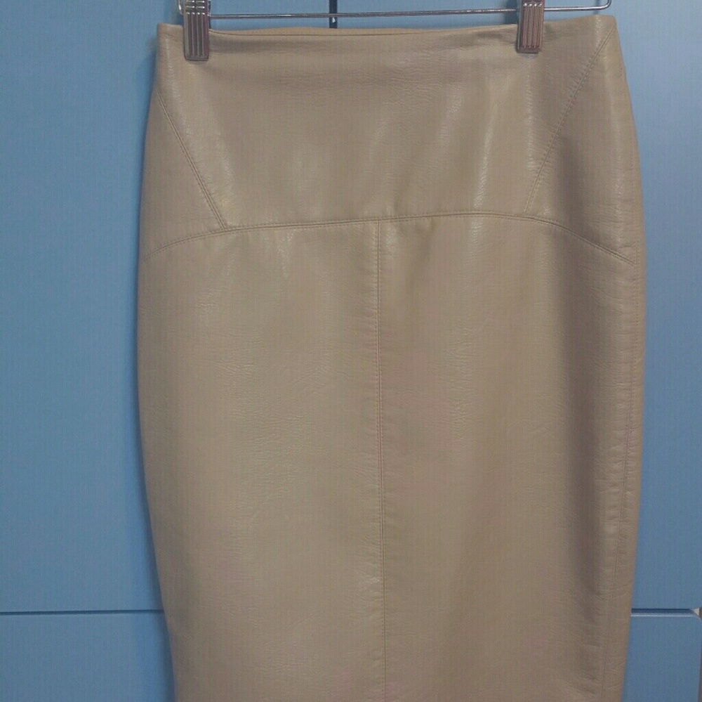 Zara beige faux leather pencil skirt size XS