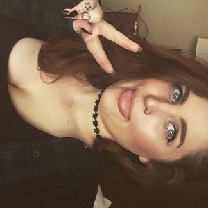 Meet your Posher, Courtney