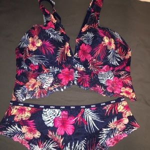 Victoria's Secret bra and matching underwear