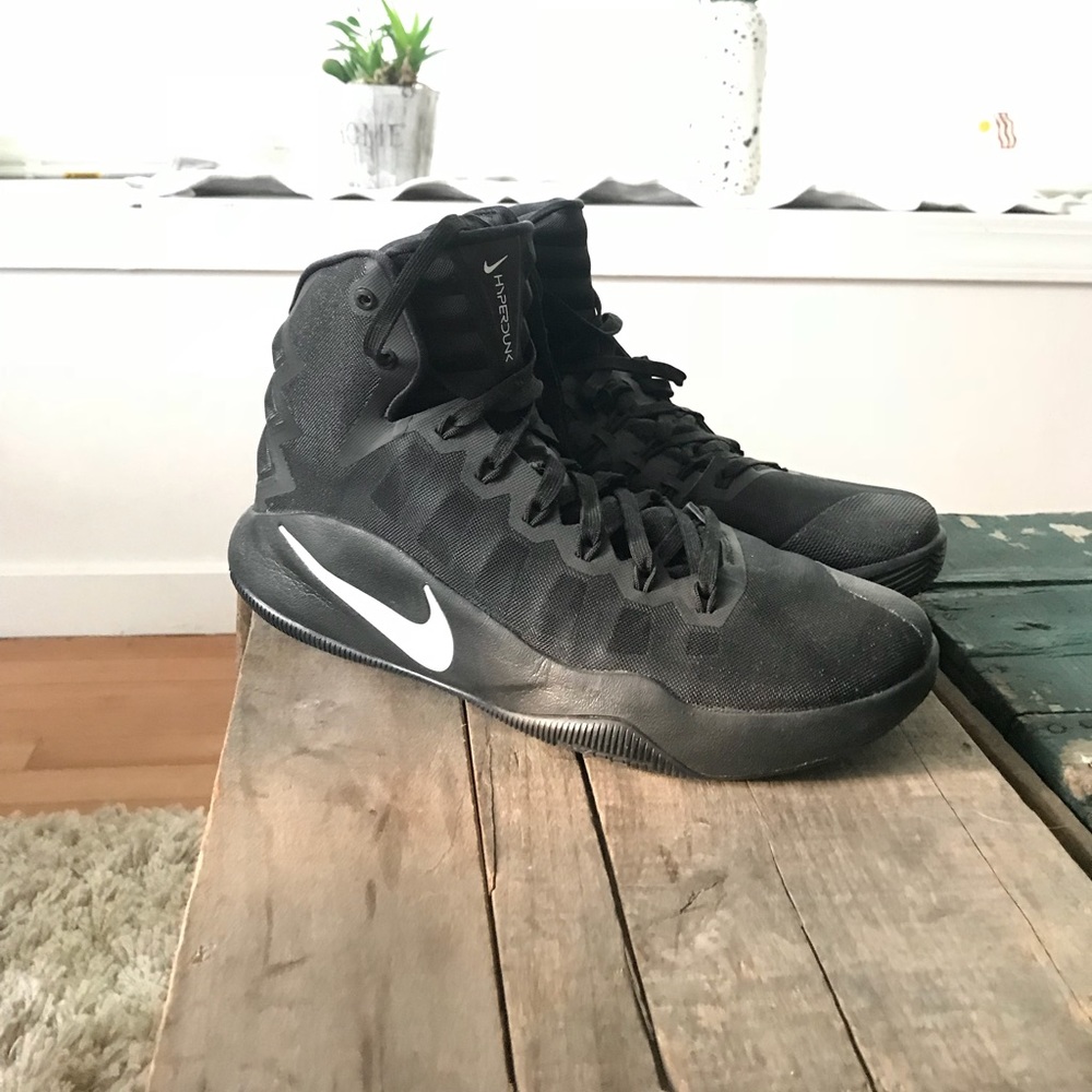 Men’s Nike hyper dunks size 10.5