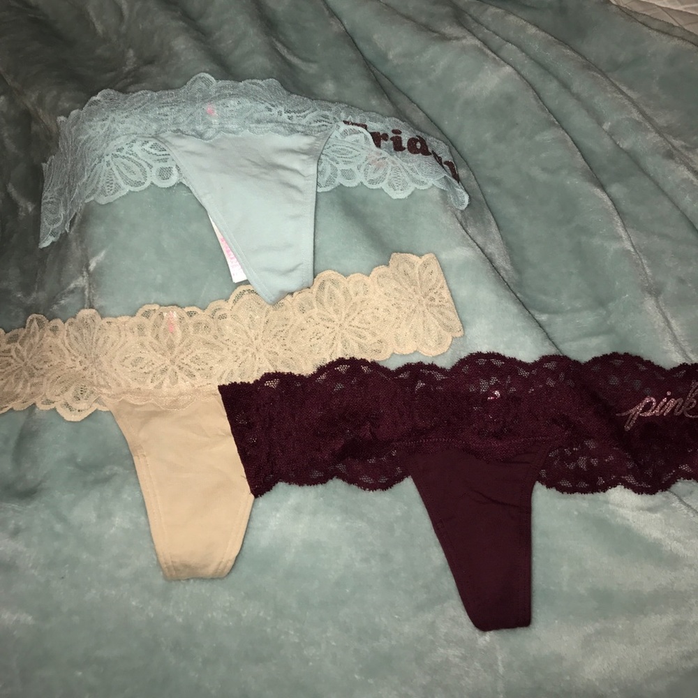 BRAND NEW WITH TAGS VS THONGS