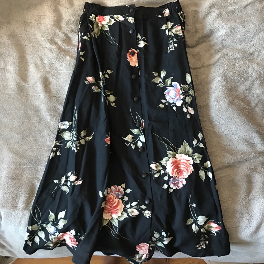 Floral maxi skirt