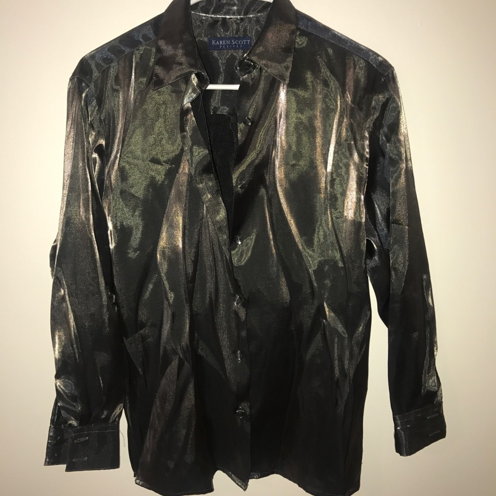 Trendy Metallic button down