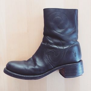 ✨SALE✨Rare Frye Black🔥Ankle Boots