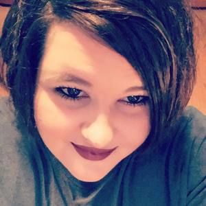 Meet your Posher, Desiree