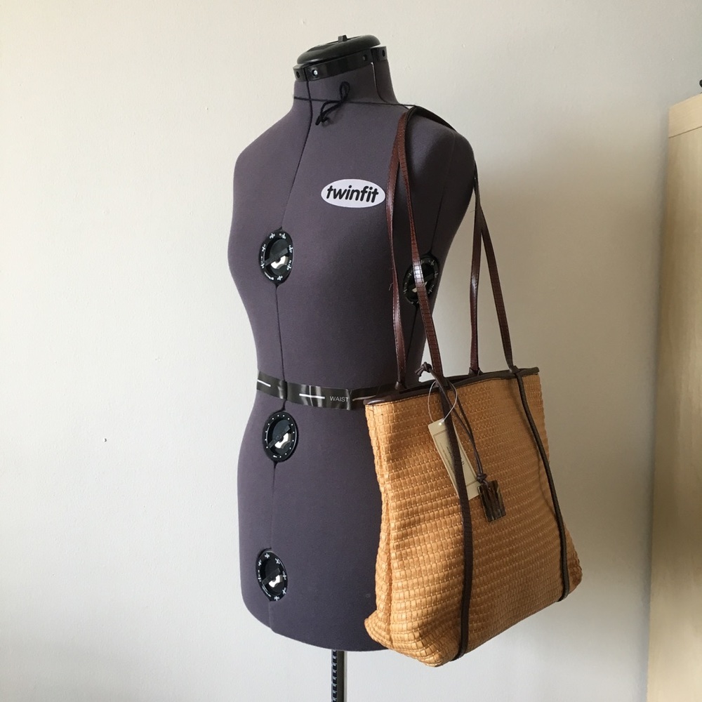 NWT Field Manor bag