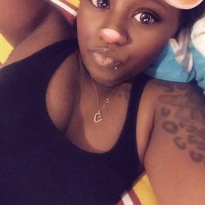 Meet your Posher, Tinkey