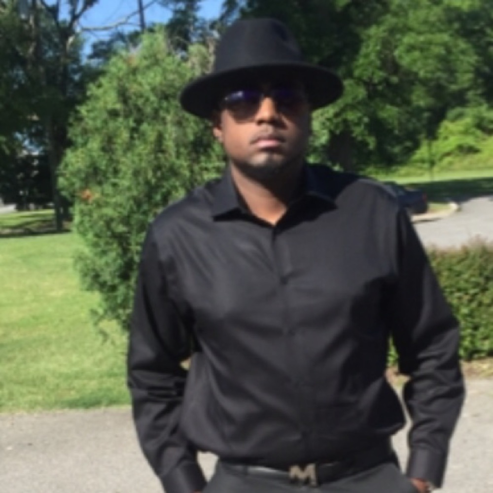 Meet your Posher, Connell