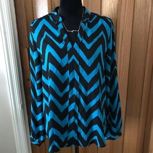 🔥Blue and Black Blouse