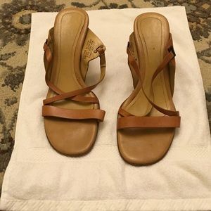 Enzo Angiolini strappy slide