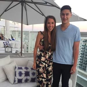 Meet your Posher, Stephanie