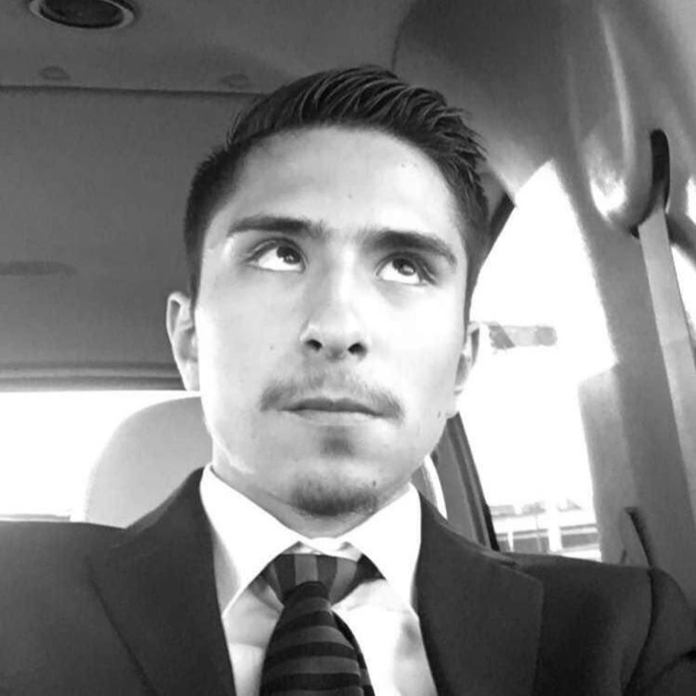 Meet your Posher, Enrique