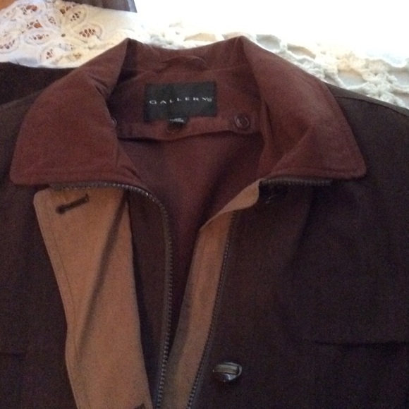Jacket - Picture 3 of 6