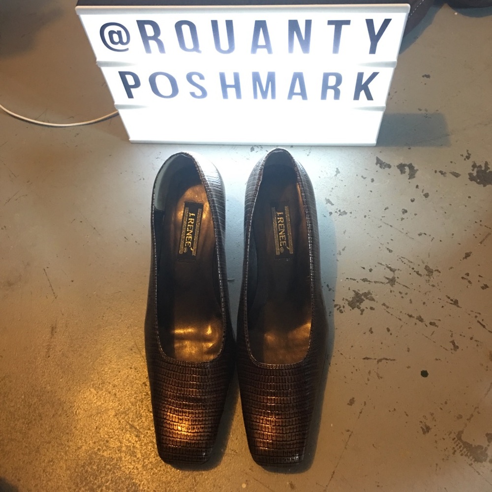 J Reneé Wide Toe Shoes