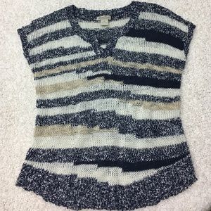 Lucky Brand knit sweater top short sleeve small