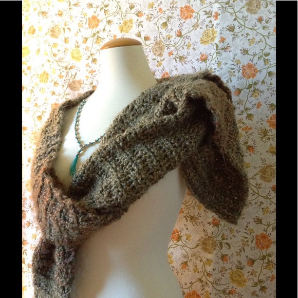 Fall colors, Avocado green and Tan Scarf Wrap - Picture 8 of 8