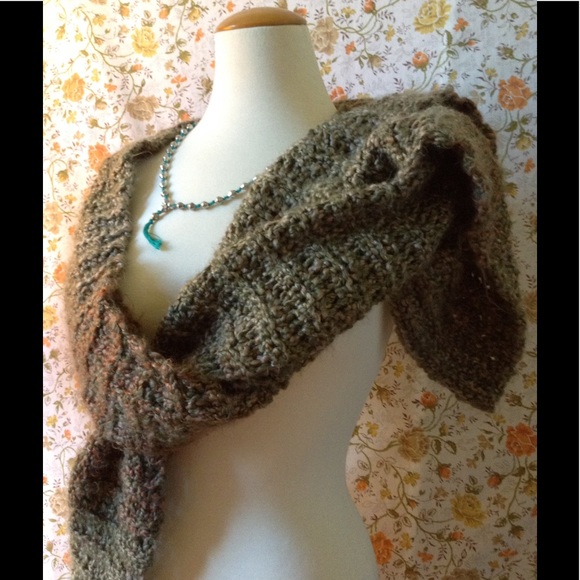 Fall colors, Avocado green and Tan Scarf Wrap - Picture 3 of 8