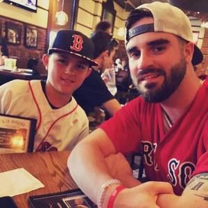 Meet your Posher, Corey