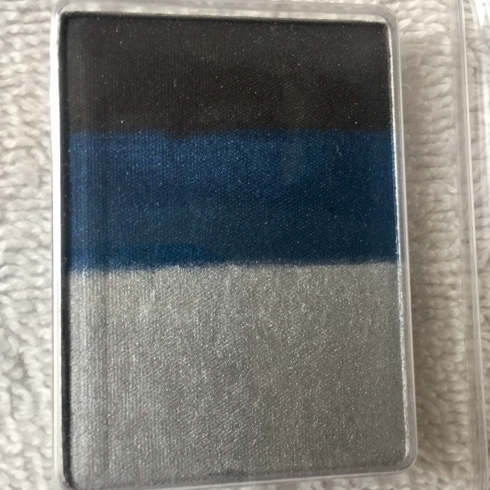 ❌SOLD❌Nars Eyeshadow Okinawa Refill
