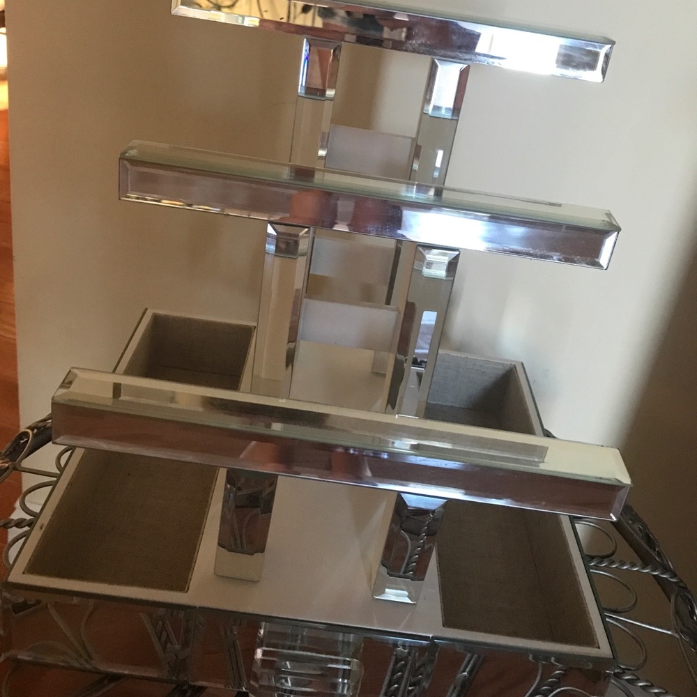 jewelry holder