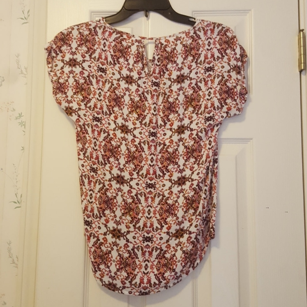 Patterned Tee - Picture 2 of 2