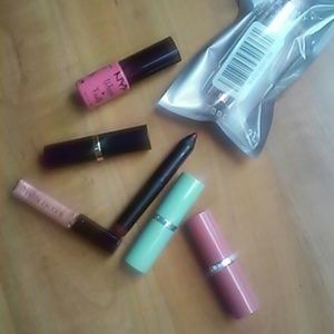 Lipstick Bundle