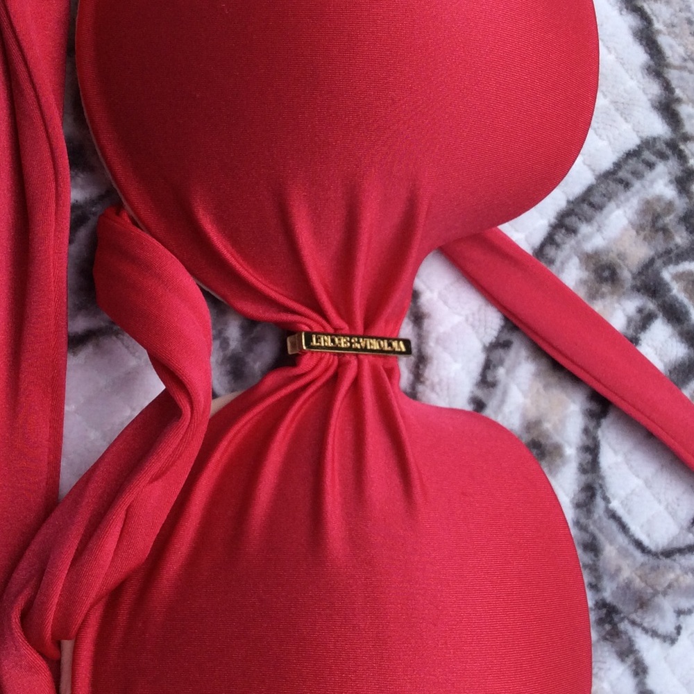 Victoria's Secret Swim Top - Picture 4 of 4