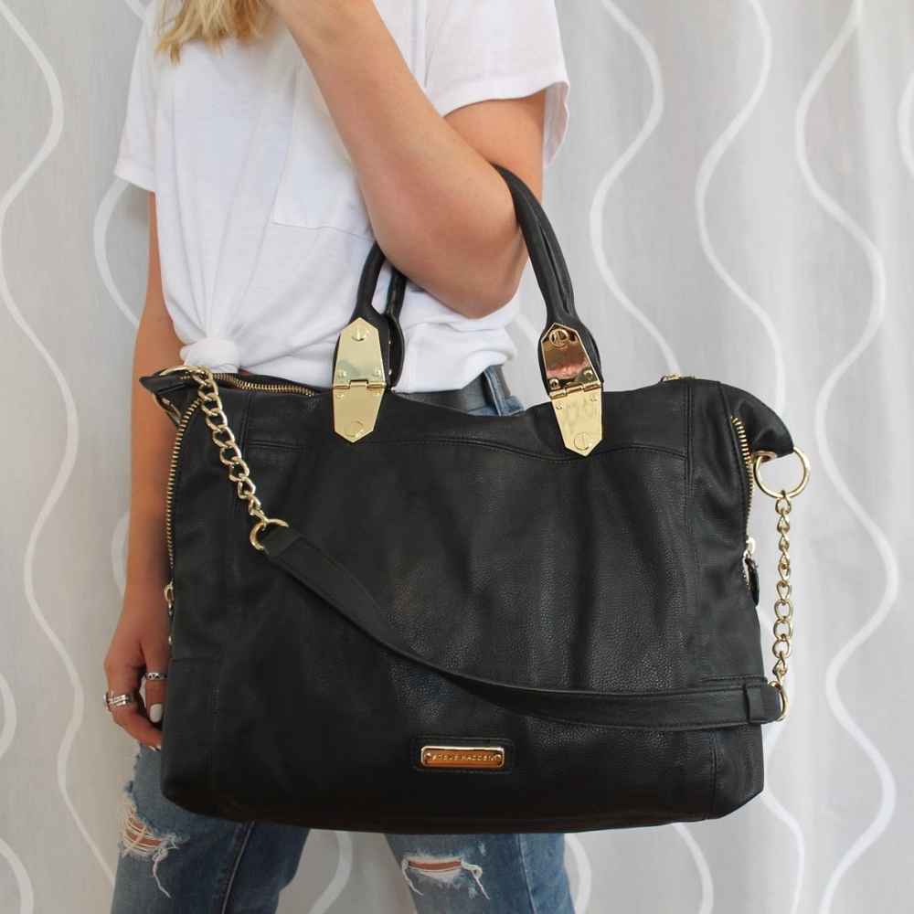 Steve Madden Shoulder Bag