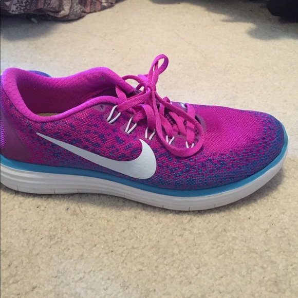 Nike free runs - Picture 3 of 4