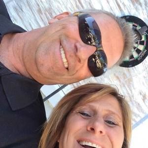 Meet your Posher, Laurie