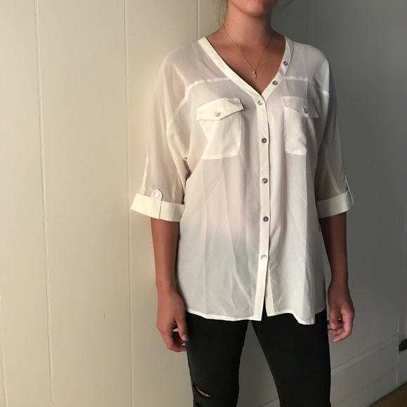 Black Rainn Tops - Cream Button Down NWT