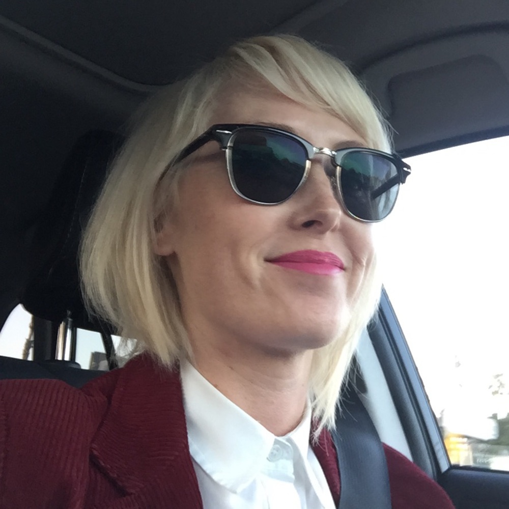 Meet your Posher, Adrienne