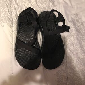 Size 10 all black chacos