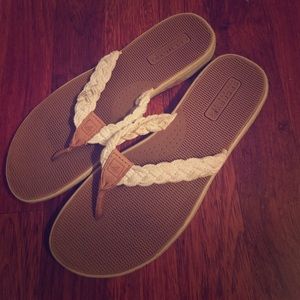 Sperry Flip Flops