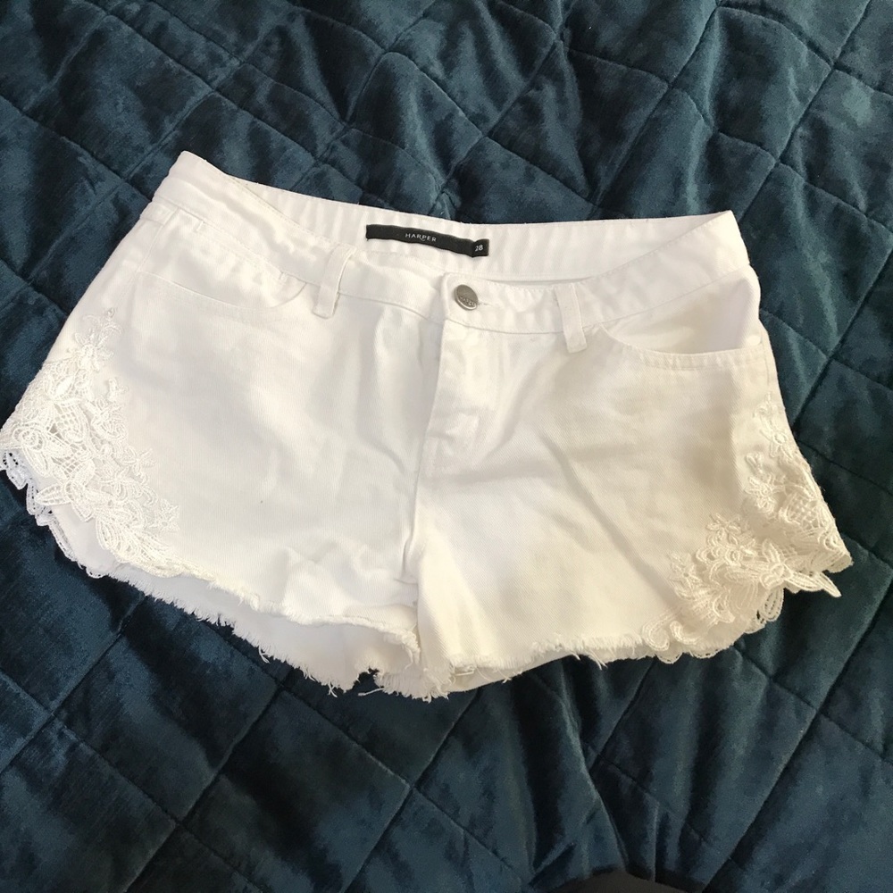 White denim short