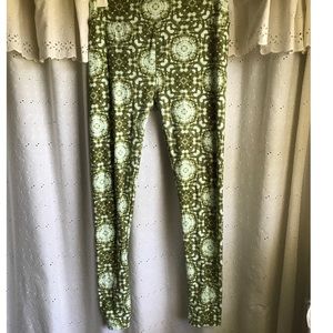 🌿OS LULAROE TIE DYE LEGGINGS🌿