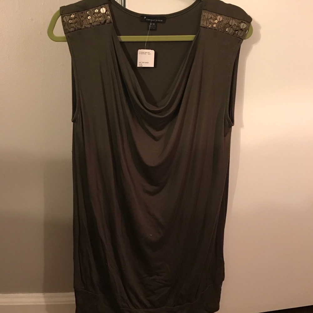 Knit top/tunic