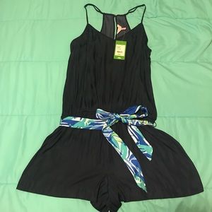 Lilly Pulitzer Navy Romper. NWT. Size Medium