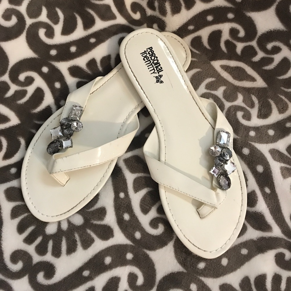 Thong sandals SIZE 8