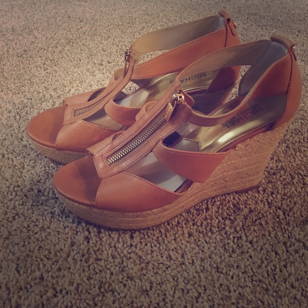 Michael Kors Zip Wedge Sz 8.5