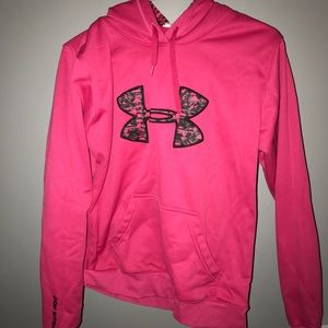 Under Armour Sweatshirt