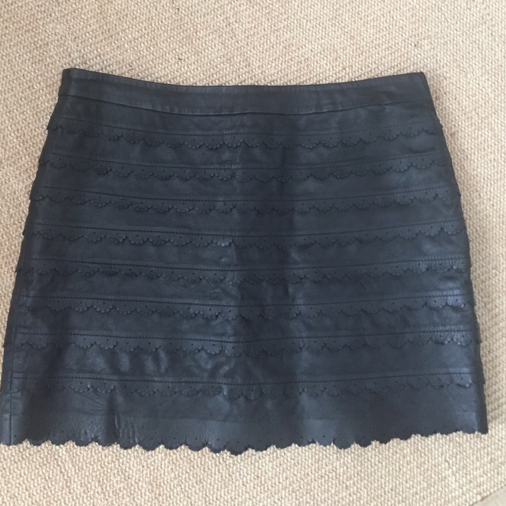 Leifsdottir scalloped leather mini skirt