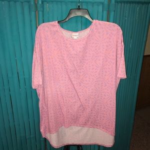 LULAROE Irma 2XL like new condition!!